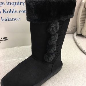 Meet your Posher, Monica